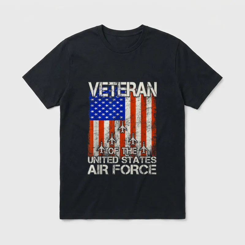 Air Force Veteran Retro T-Shirt – Distressed flag with fighter jets and military text – Classic T-Shirt in Black