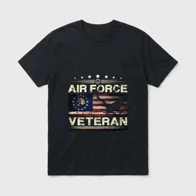 Air Force Veteran T-Shirt – AIR FORCE VETERAN text with Betsy Ross and American flags – Classic T-Shirt in Black