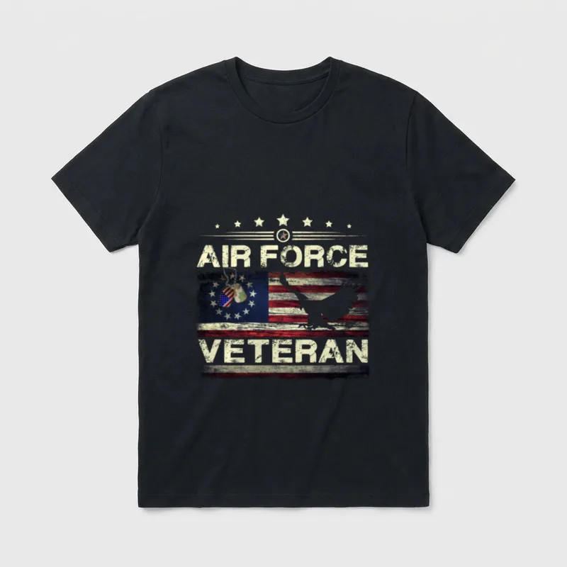 Air Force Veteran T-Shirt – AIR FORCE VETERAN text with Betsy Ross and American flags – Classic T-Shirt in Black
