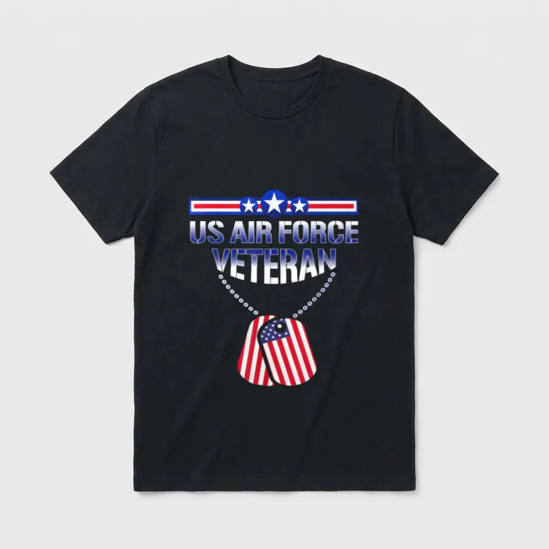 Vintage USAF Veteran T-Shirt – US AIR FORCE VETERAN with stars, stripes banner and dog tags – Classic T-Shirt in Black