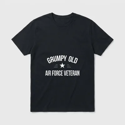Grumpy Air Force Veteran T-Shirt – GRUMPY OLD AIR FORCE VETERAN with centered star – Classic T-Shirt in Black