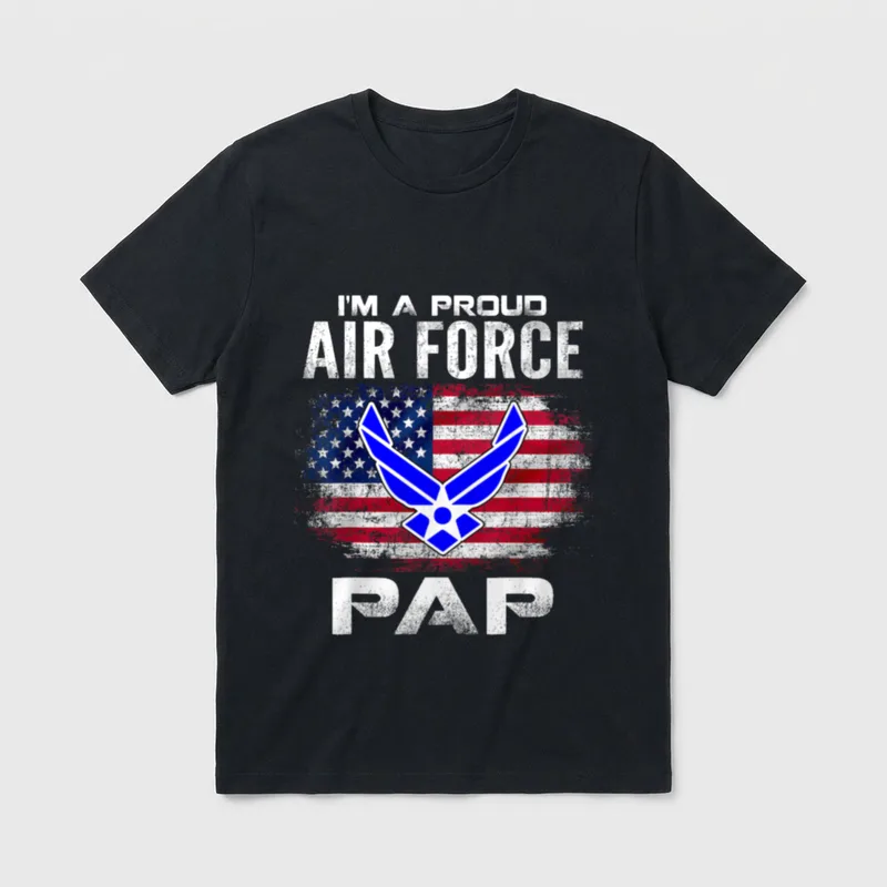 Proud Air Force Pap T-Shirt – I'M A PROUD AIR FORCE PAP with Air Force insignia and flag – Classic T-Shirt in Black