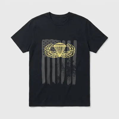 Airborne Parachute Wings Veteran T-Shirt – Classic T-Shirt in Black