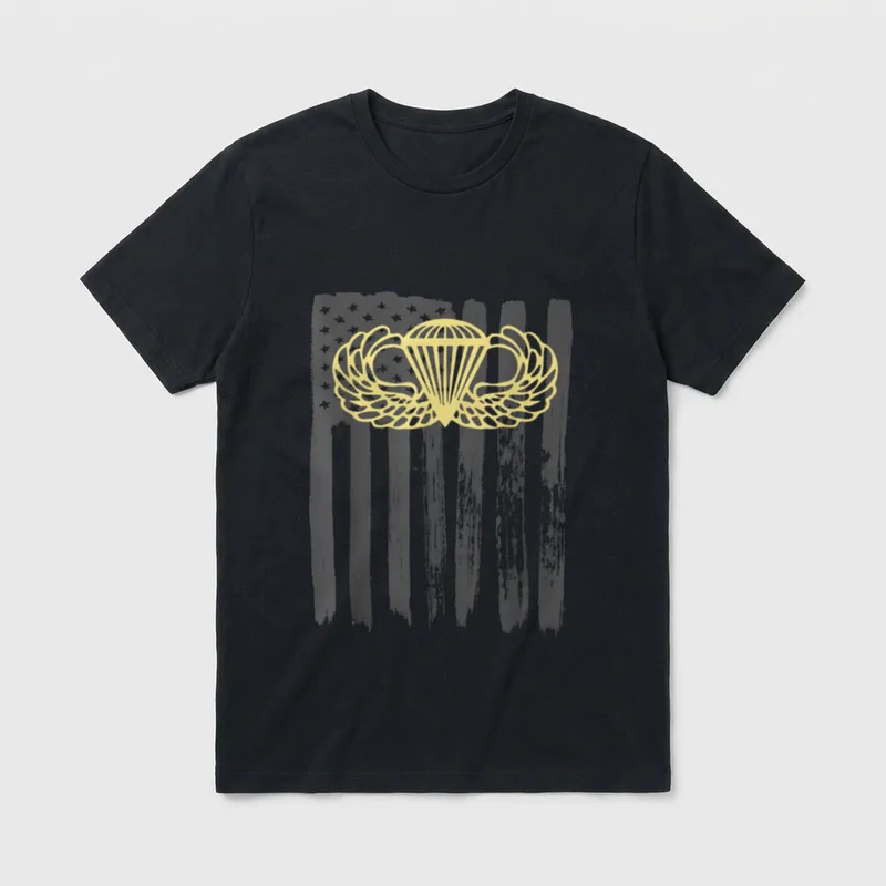 Airborne Parachute Wings Veteran T-Shirt – Classic T-Shirt in Black