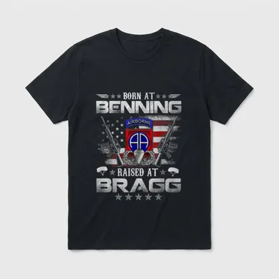 Airborne Fort Benning Fort Bragg T-Shirt – Classic T-Shirt in Black