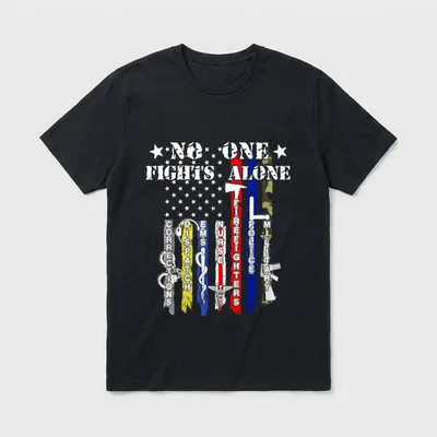 Veterans First Responders T-Shirt – No One Fights Alone with vertical stripes – Classic T-Shirt in Black