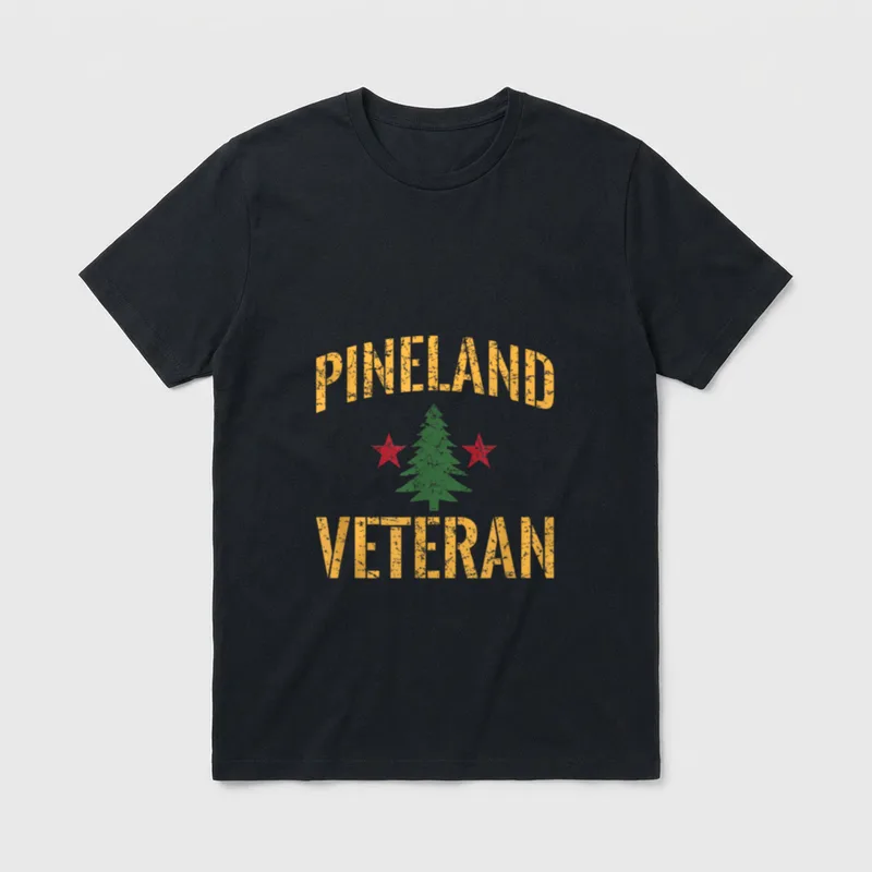 Pineland Army Veteran T-Shirt – PINELAND VETERAN in weathered gold with tree and stars – Classic T-Shirt in Black