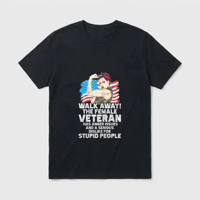 Veteran Women Female Soldier Veterans USA T-Shirt – Classic T-Shirt in Black