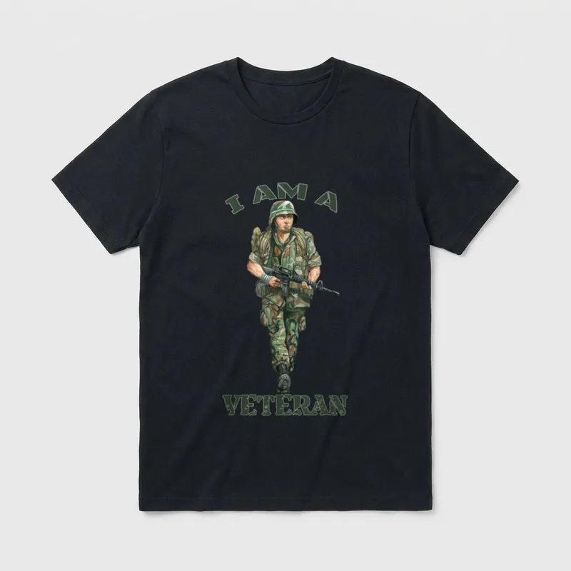 I Am a Veteran Show T-Shirt – Soldier in camo gear holding rifle with I AM A VETERAN text – Classic T-Shirt in Black