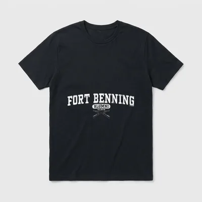 Fort Benning Alumni T-Shirt – Fort Benning Alumni with Follow Me and crossed rifles – Classic T-Shirt in Black