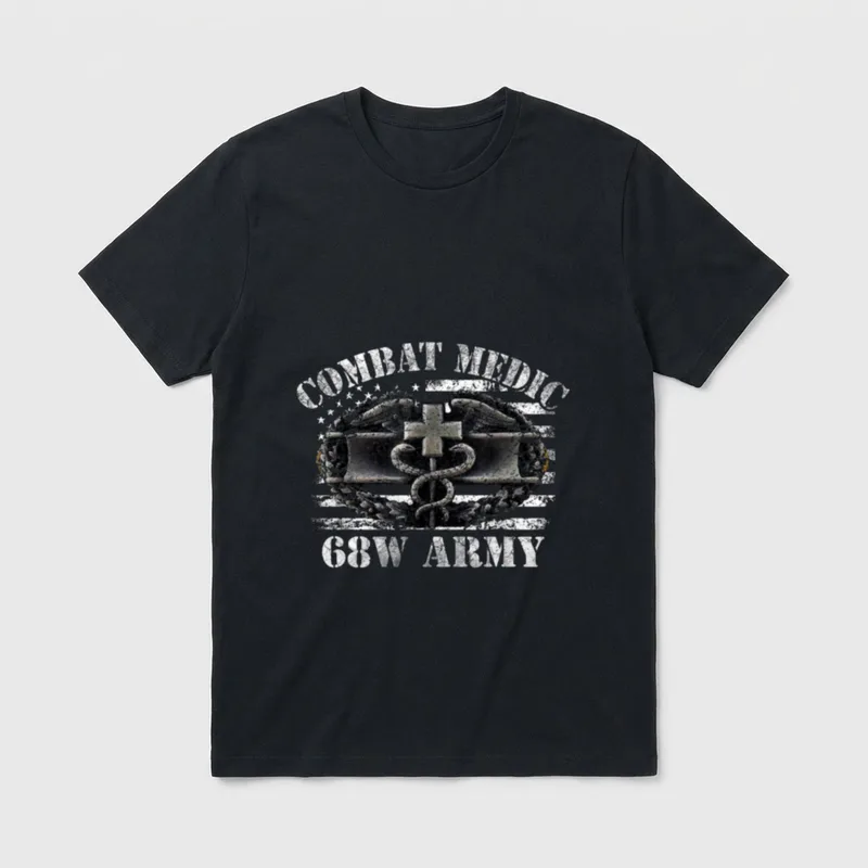 Combat Medic 68W T-Shirt – COMBAT MEDIC 68W ARMY with medical insignia – Classic T-Shirt in Black