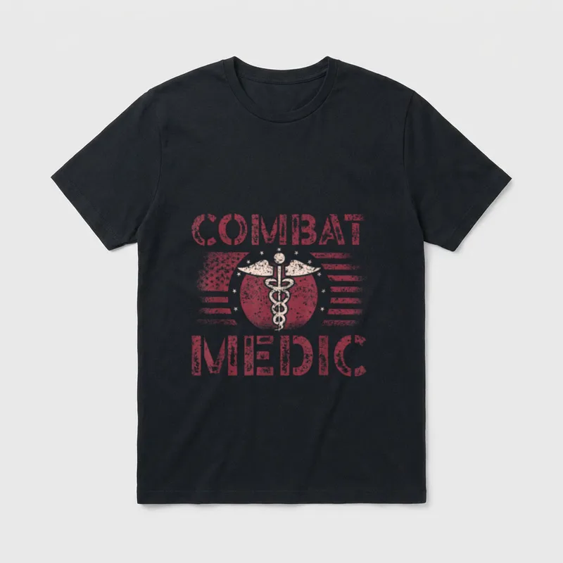 Military Medic Veteran's Day T-Shirt – COMBAT MEDIC text with medical caduceus and stars – Classic T-Shirt in Black