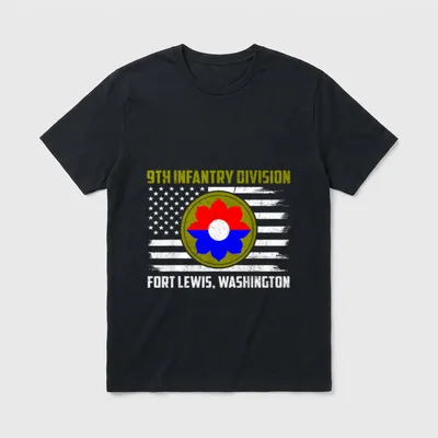 9th Infantry Division Veteran T-Shirt – 9TH INFANTRY DIVISION text and FORT LEWIS, WASHINGTON – Classic T-Shirt in Black