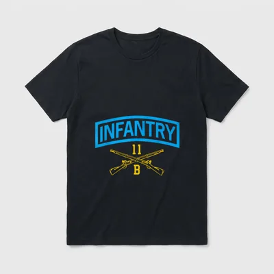 Army Infantryman Grunt T-Shirt – INFANTRY text with 11 B and crossed rifles in yellow and blue – Classic T-Shirt in Black