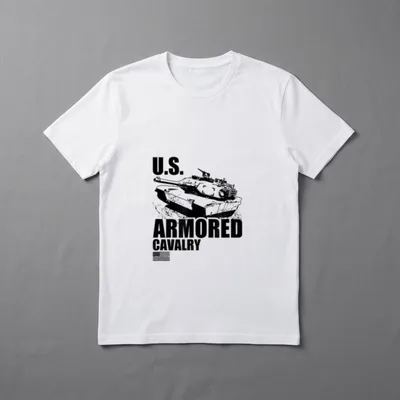 US Cavalry Military History T-Shirt – U.S. ARMORED CAVALRY with main battle tank and American flag – Classic T-Shirt in Black