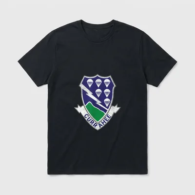 Distressed Combat Infantry T-Shirt – Classic T-Shirt in Black