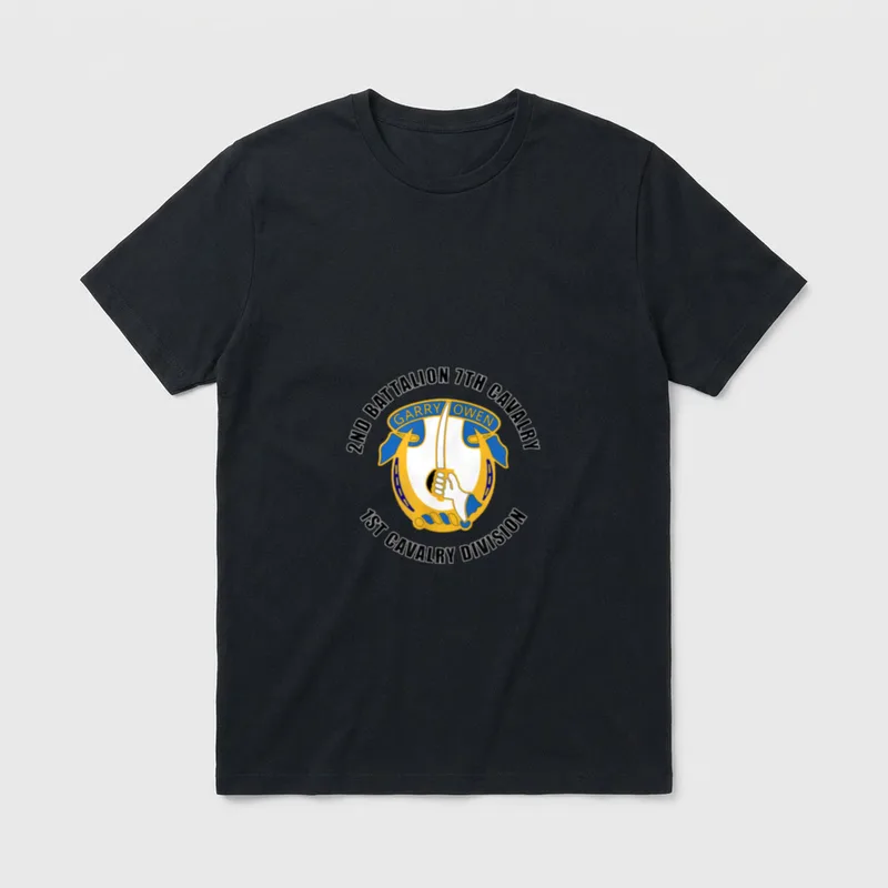 Battalion 7th Cavalry 1st Division 2nd T-Shirt – Unit patch with Garry/Owen and cavalry emblem – Classic T-Shirt in Black