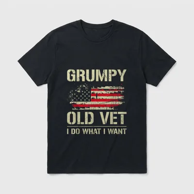 Retro Veteran USA Flag T-Shirt – GRUMPY OLD VET I DO WHAT I WANT with distressed American flag – Classic T-Shirt in Black