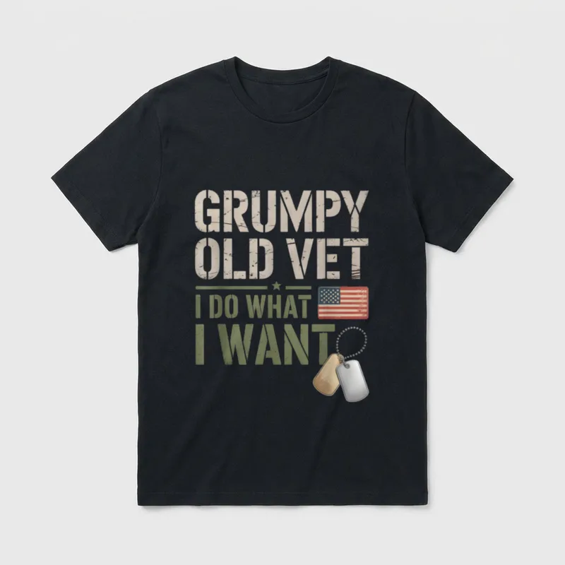 Grumpy Old Vet Veteran Patriotic T-Shirt – GRUMPY OLD VET I DO WHAT I WANT with flag and dog tags – Classic T-Shirt in Black