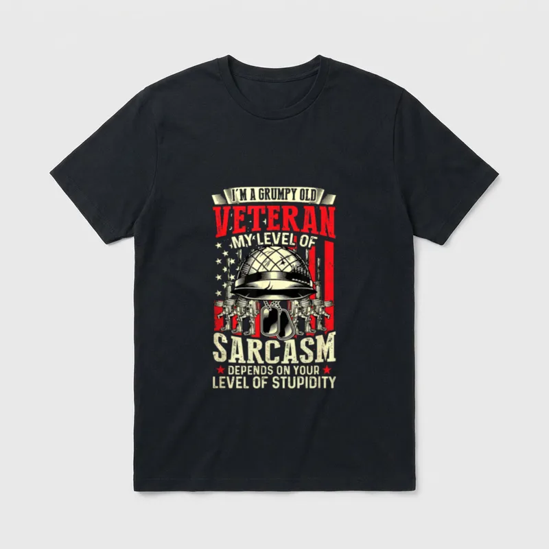I'm a Grumpy Old Veteran T-Shirt – Classic T-Shirt in Black
