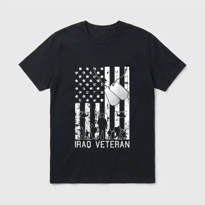 Army Soldier Dog Tag T-Shirt – Dog tags and text reading Iraq Veteran with soldiers and flag – Classic T-Shirt in Black