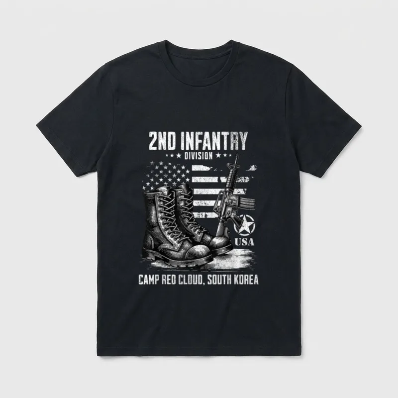 Infantry Division Camp Red Cloud Korea T-Shirt – Classic T-Shirt in Black