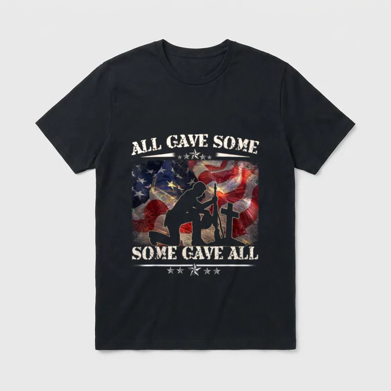 Veteran Memorial Day Honor T-Shirt – All Gave Some Some Gave All with soldier silhouette and flag – Classic T-Shirt in Black