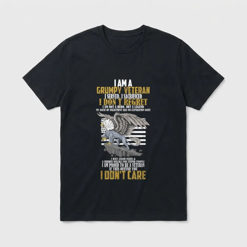 I Am a Grumpy Old Veteran T-Shirt – Veteran print with eagle and text about service and sacrifice – Classic T-Shirt in Black