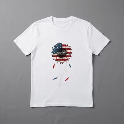 Veterans Day Sunflower T-Shirt – Sunflower with US flag petals and text Veterans thank you – Classic T-Shirt in Black
