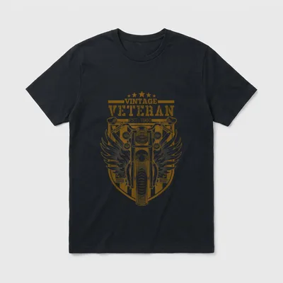 Vintage Motorcycle Veteran T-Shirt – Vintage Veteran Est. 1960 with winged motorcycle – Classic T-Shirt in Black