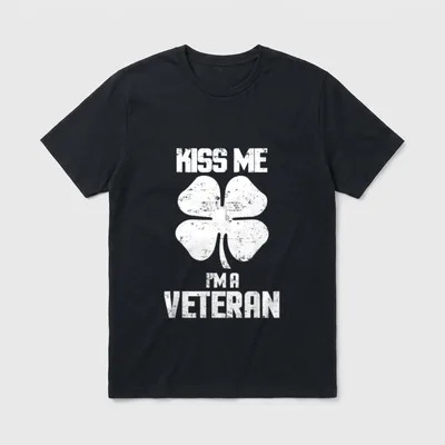 Veteran St Patricks Day T-Shirt – "Kiss Me I'm A Veteran" text with four-leaf clover design – Classic T-Shirt in Black