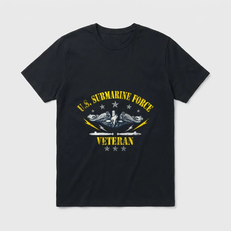Silent Service Navy Veteran T-Shirt – U.S. Submarine Force and Veteran text with dolphins insignia – Classic T-Shirt in Black