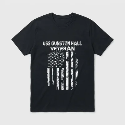 USS Gunston Hall Military Veteran Distressed T-Shirt – Classic T-Shirt in Black