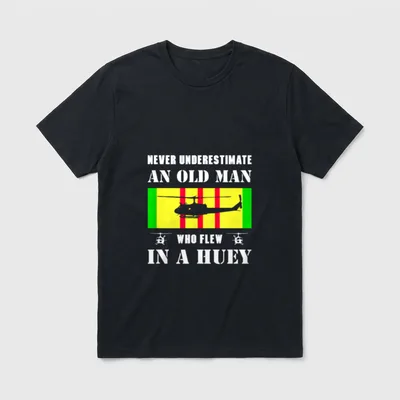 Old Man Helicopter Pilot T-Shirt – Never Underestimate An Old Man Who Flew In A Huey – Classic T-Shirt in Black