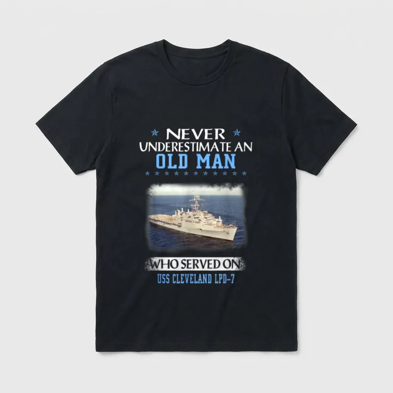 USS Cleveland LPD-7 Veterans Day Father T-Shirt – Classic T-Shirt in Black