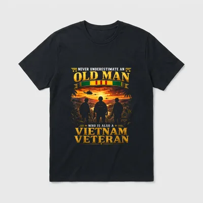 Underestimate an Old Man Vietnam Never T-Shirt – Classic T-Shirt in Black