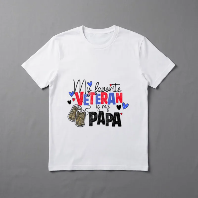 Proud Granddaughter Veteran Papa T-Shirt – My favorite VETERAN is my PAPA with dog tags and hearts – Classic T-Shirt in Black