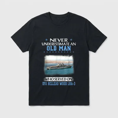 USS Belleau Wood LHA-3 Veterans Day T-Shirt – Classic T-Shirt in Black