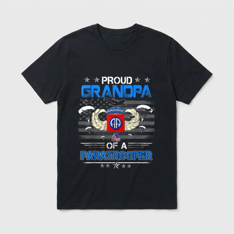 Army 82Nd Airborne Paratroope Veteran Grandpa T-Shirt – Classic T-Shirt in Black