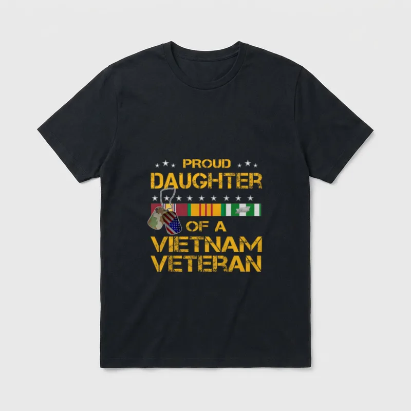 Vietnam Veteran Daughter Shirt – Proud Daughter of a Vietnam Veteran in gold with military medals – Classic T-Shirt in Black