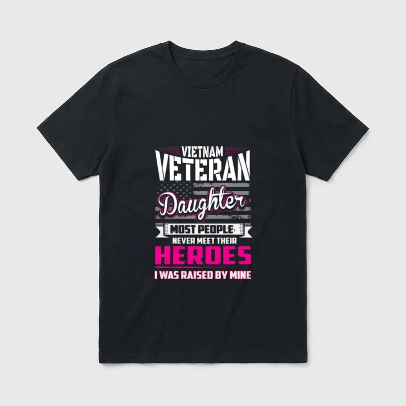 Military Daughter Pride T-Shirt – Classic T-Shirt in Black