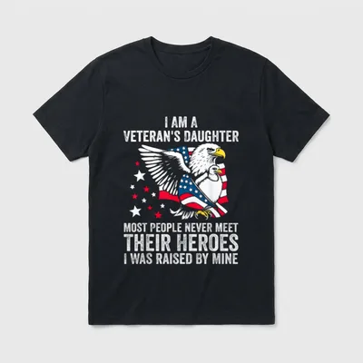 Veteran's Daughter Hero T-Shirt – Classic T-Shirt in Black