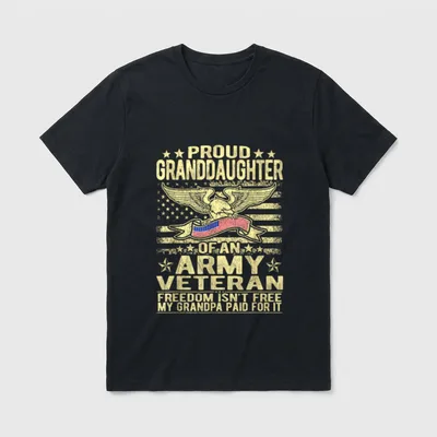 Proud Army Granddaughter T-Shirt – Classic T-Shirt in Black