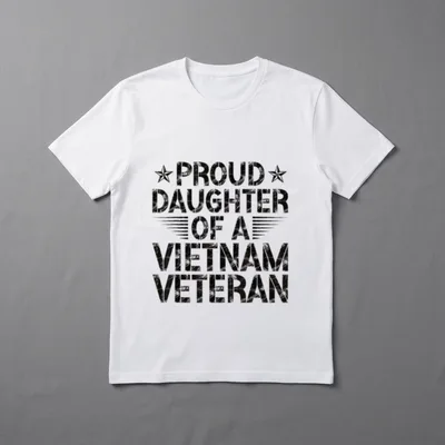 Proud Daughter T-Shirt – Classic T-Shirt in Black