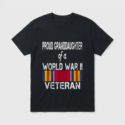 Proud Granddaughter WWII Veteran T-Shirt – Classic T-Shirt in Black