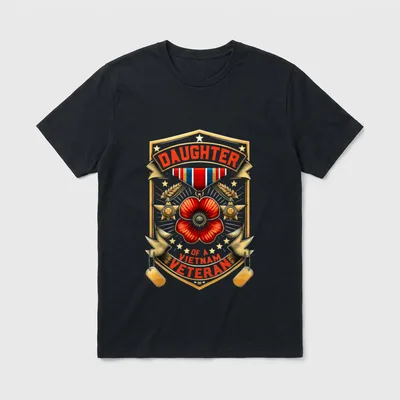 Veteran's Daughter USA T-Shirt – DAUGHTER OF A VIETNAM VETERAN in red text – Classic T-Shirt in Black