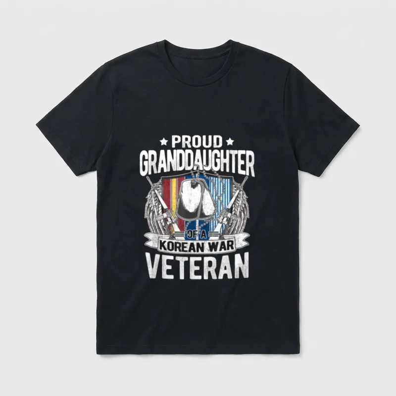 Granddaughter Korean War Veteran T-Shirt – Classic T-Shirt in Black