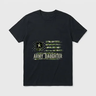 Camo American Flag Daughter T-Shirt – ARMY DAUGHTER in camouflage text with U.S.ARMY badge – Classic T-Shirt in Black