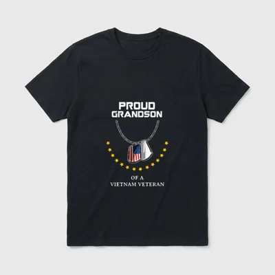 Grandson Of Vietnam Vet T-Shirt – PROUD GRANDSON OF A VIETNAM VETERAN with dog tags – Classic T-Shirt in Black