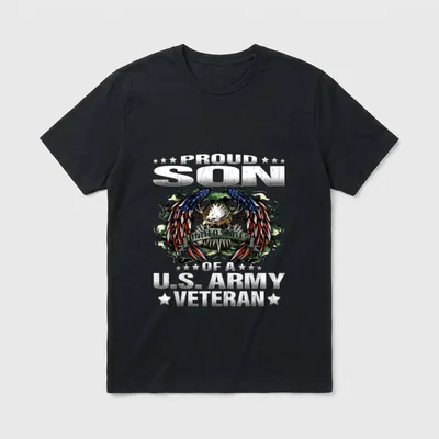 Son of a US Army Proud T-Shirt – PROUD SON OF A U.S. ARMY VETERAN with eagle emblem – Classic T-Shirt in Black